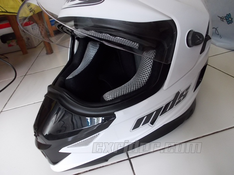 Cxrider.com Review singkat helm supermoto lokal, MDS 