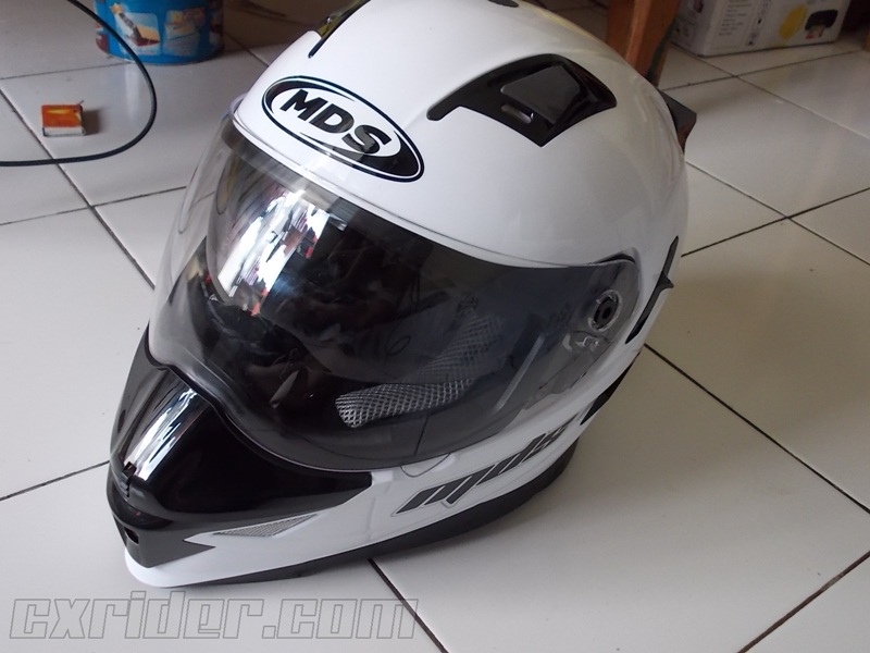 cxrider com Review singkat helm supermoto lokal MDS 